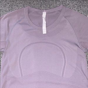 Lululemon short sleeve shirt